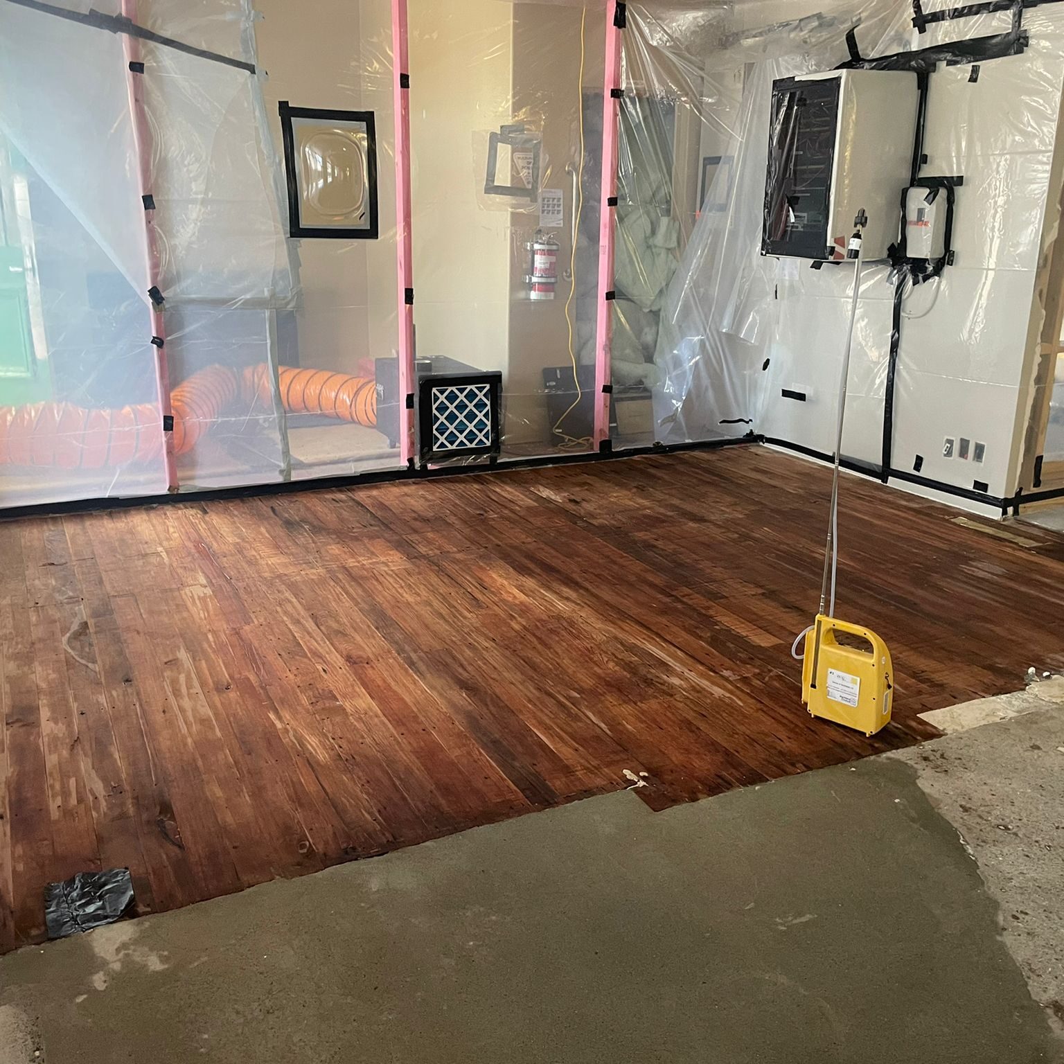 Air monitoring during asbestos removal project